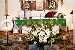 Dekoracja ślubna kościoła